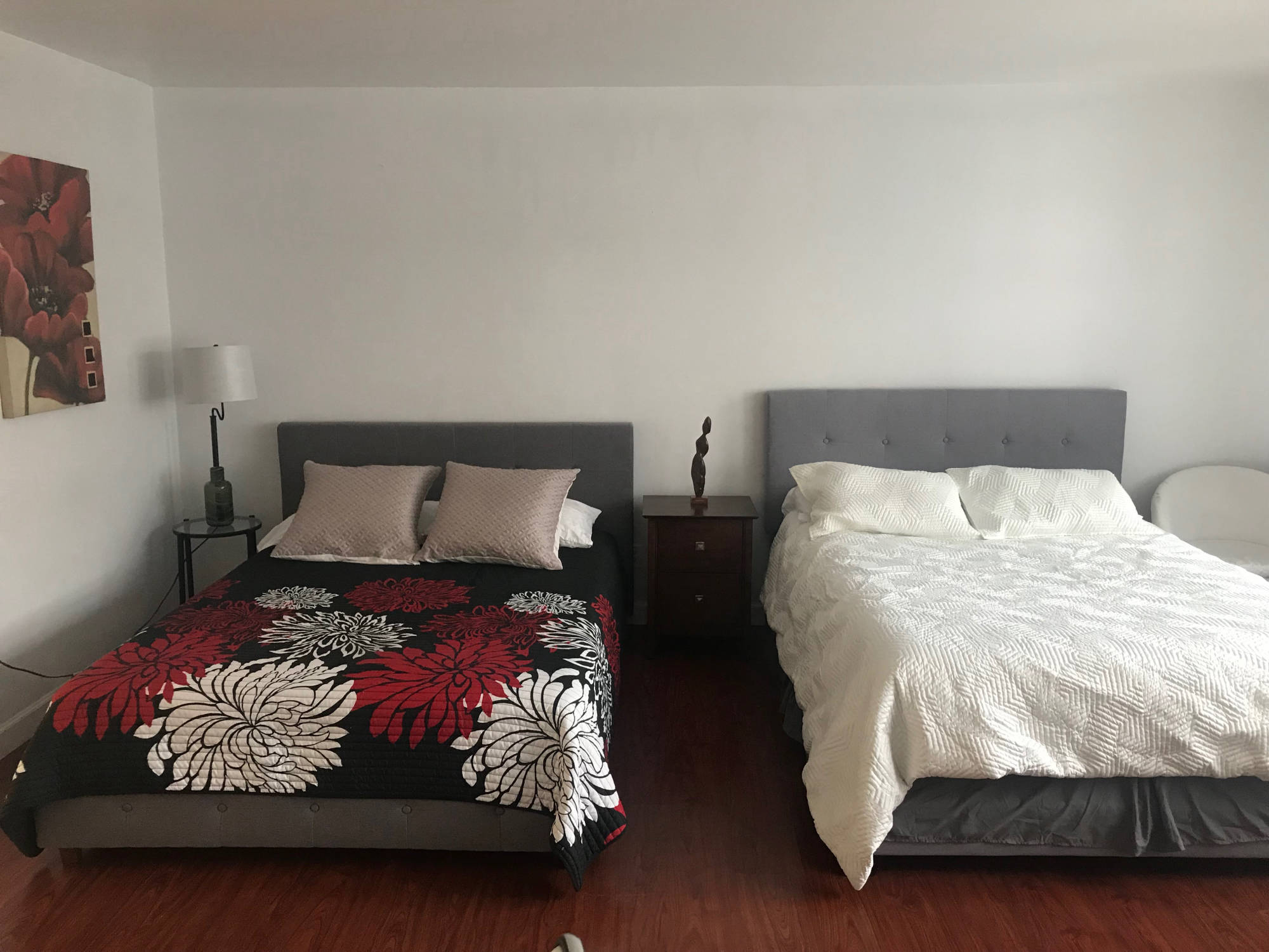 2 beds in bedroom