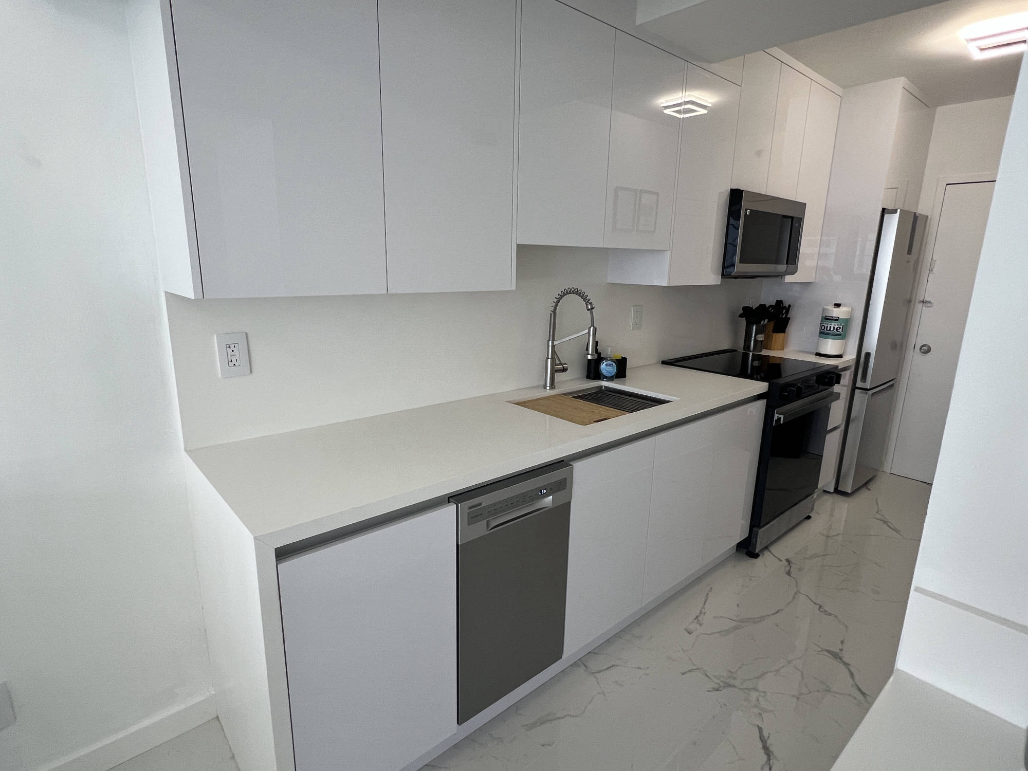 other view of kitchen